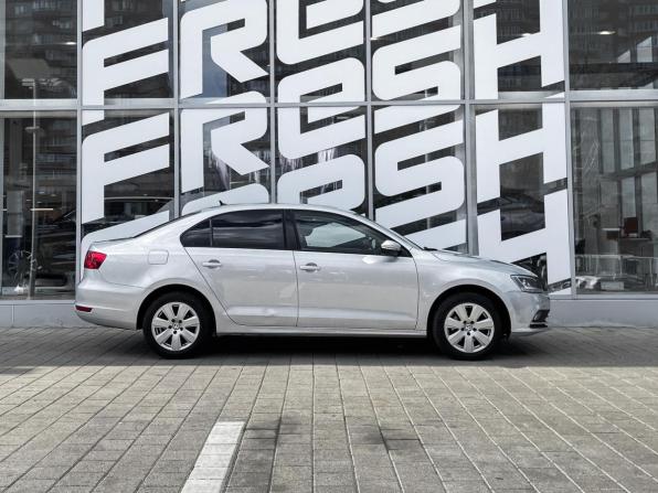 Volkswagen Jetta VI с пробегом 2011 года, цена 859 000 рублей, 240070 км, седан, Автокод Объявления
