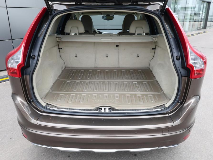 Volvo XC60 I Рестайлинг Москва  - изображение 9