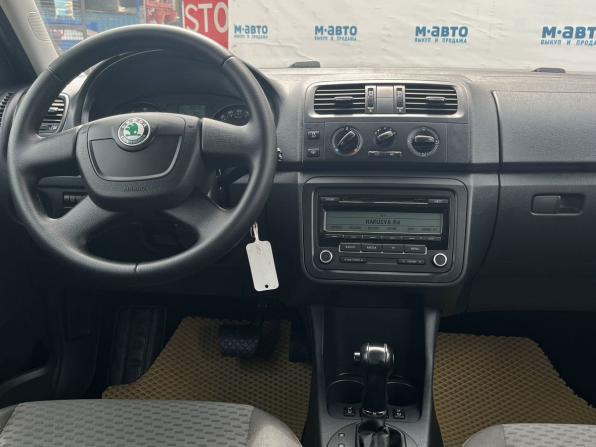 Skoda Fabia II Рестайлинг с пробегом 2013 года, цена 755 000 рублей, 189000 км, хэтчбек, Автокод Объявления