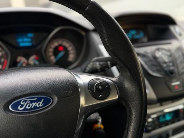 Ford Focus III с пробегом 2013 года, цена 1 088 800 рублей, 53310 км, хэтчбек, Автокод Объявления