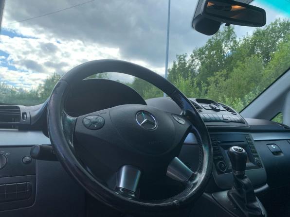 Mercedes-Benz Viano I (W639) Рестайлинг с пробегом 2013 года, цена 2 100 000 рублей, 408437 км, минивэн, Автокод Объявления