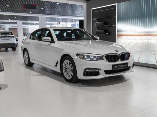 BMW 5 серии VII (G30/G31/G38) с пробегом 2018 года, цена 4 300 000 рублей, 53803 км, седан, Автокод Объявления