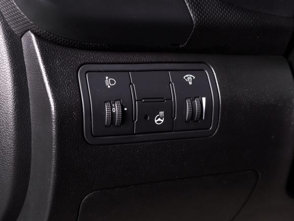 Hyundai Solaris I Рестайлинг с пробегом 2015 года, цена 965 000 рублей, 139008 км, хэтчбек, Автокод Объявления