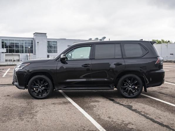 Lexus LX III Рестайлинг 2 с пробегом 2018 года, цена 7 990 000 рублей, 195481 км, внедорожник, Автокод Объявления