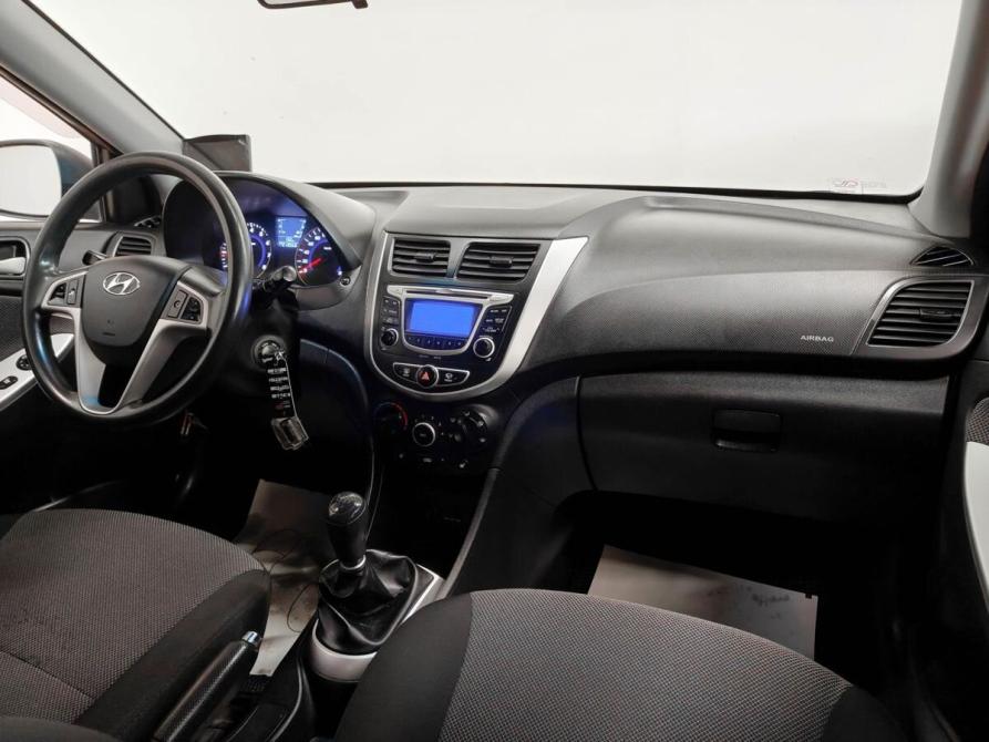 Hyundai Solaris I Тула  - изображение 8