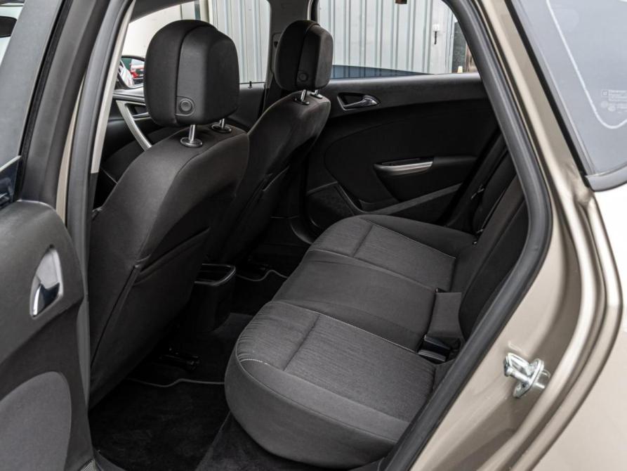 Opel Astra J Краснодар  - изображение 11