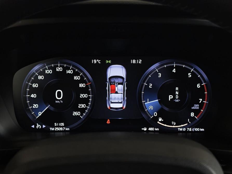 Volvo XC40 I Москва  - изображение 18