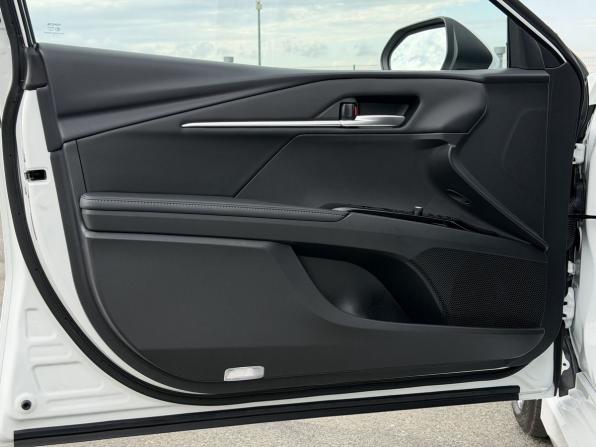 Toyota Camry IX (XV80) China Market с пробегом 2026 года, цена 4 300 000 рублей, 25 км, седан, Автокод Объявления