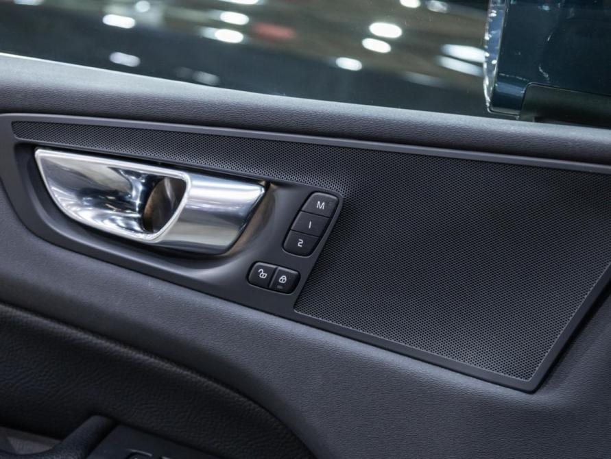 Volvo XC60 II Санкт-Петербург  - изображение 20