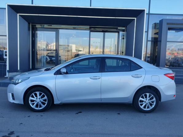 Toyota Corolla XI (E160 E170 E180) с пробегом 2014 года, цена 1 350 000 рублей, 105000 км, седан, Автокод Объявления