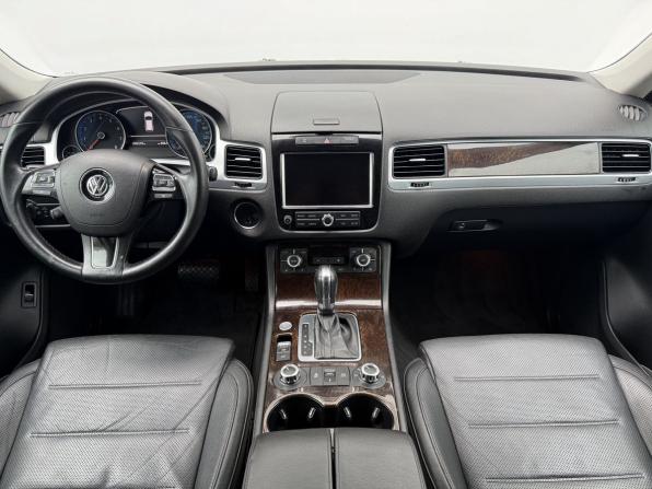 Volkswagen Touareg II с пробегом 2012 года, цена 1 830 000 рублей, 258000 км, внедорожник, Автокод Объявления