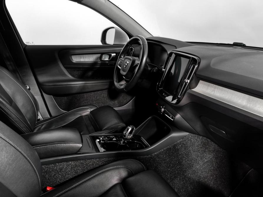 Volvo XC40 I Санкт-Петербург  - изображение 14