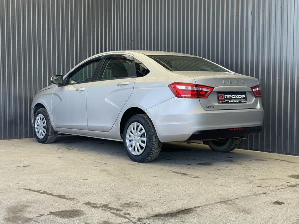 Lada (ВАЗ) Vesta I с пробегом 2018 года, цена 897 000 рублей, 91022 км, седан, Автокод Объявления