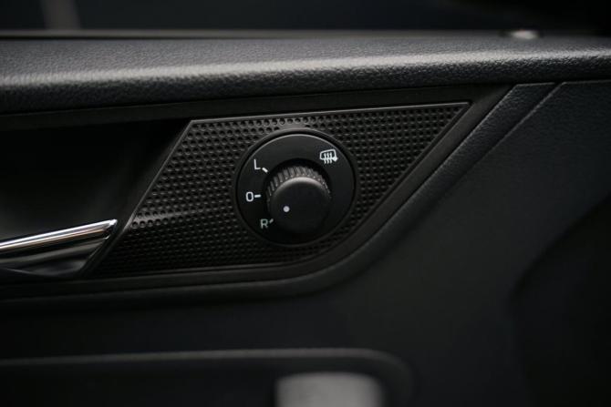 Skoda Rapid II с пробегом 2022 года, цена 1 838 000 рублей, 96257 км, лифтбек, Автокод Объявления