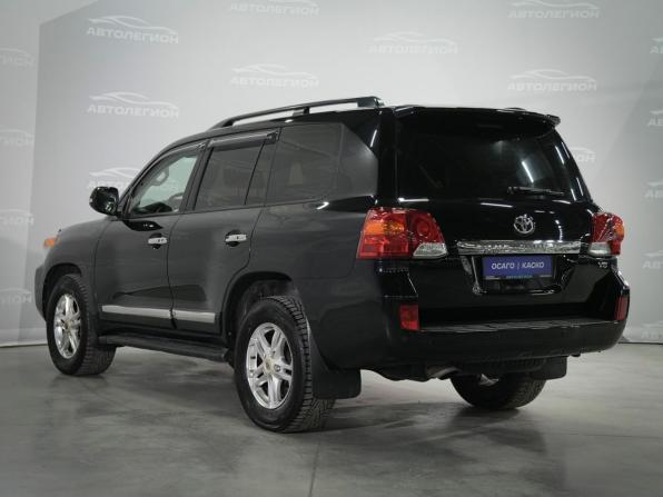 Toyota Land Cruiser 200 Series Рестайлинг 1 с пробегом 2012 года, цена 4 250 000 рублей, 198456 км, внедорожник, Автокод Объявления