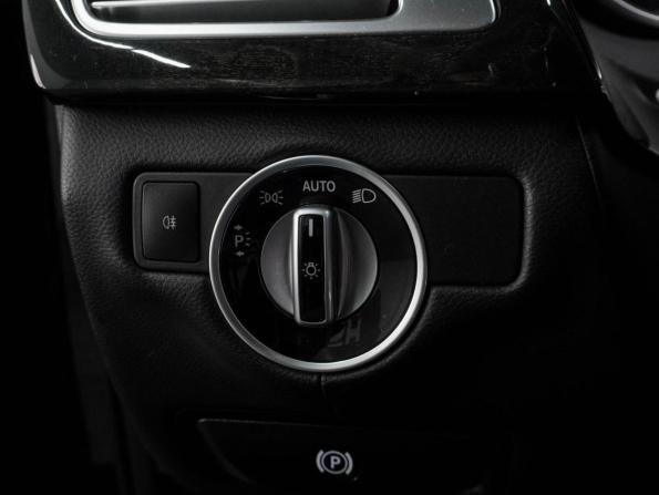 Mercedes-Benz CLS II (C218) Рестайлинг с пробегом 2016 года, цена 2 649 000 рублей, 239782 км, седан, Автокод Объявления