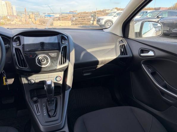 Ford Focus III Рестайлинг с пробегом 2018 года, цена 835 000 рублей, 200900 км, хэтчбек, Автокод Объявления