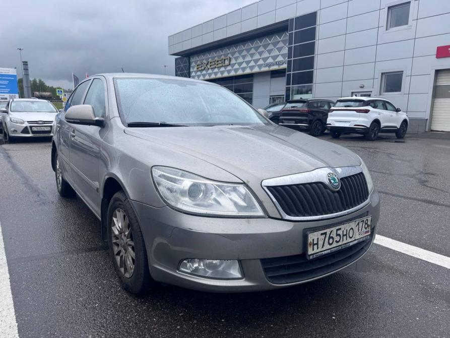 Skoda Octavia II (A5) Рестайлинг Санкт-Петербург  - изображение 3