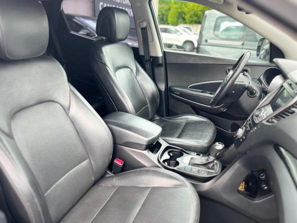 Hyundai Santa Fe III с пробегом 2013 года, цена 1 780 000 рублей, 214973 км, внедорожник, Автокод Объявления