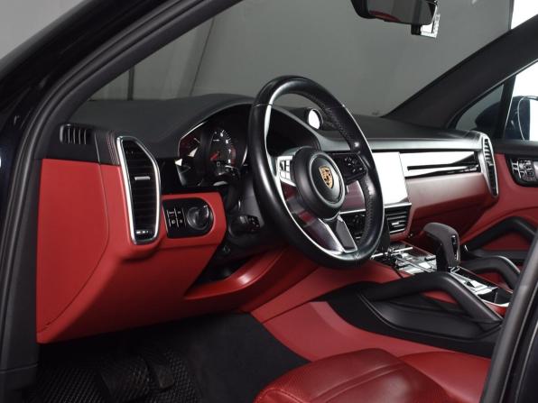Porsche Cayenne III с пробегом 2019 года, цена 8 099 997 рублей, 39070 км, внедорожник, Автокод Объявления