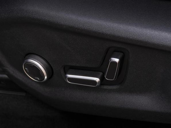 Geely Xingyue L I Рестайлинг 2 с пробегом 2026 года, цена 4 148 000 рублей, 2550 км, внедорожник, Автокод Объявления