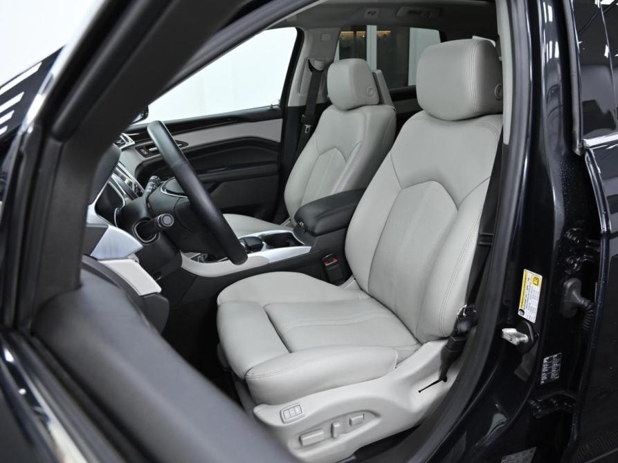 Cadillac SRX II Рестайлинг Москва  - изображение 12