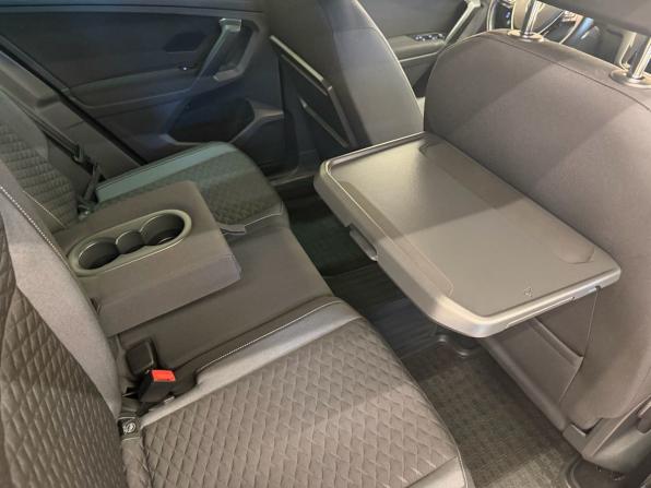 Volkswagen Tiguan II с пробегом 2018 года, цена 2 168 000 рублей, 71000 км, внедорожник, Автокод Объявления