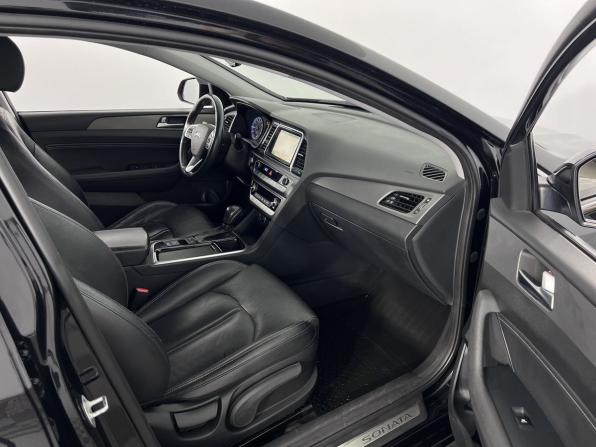 Hyundai Sonata VII (LF) Рестайлинг с пробегом 2019 года, цена 1 950 000 рублей, 117852 км, седан, Автокод Объявления