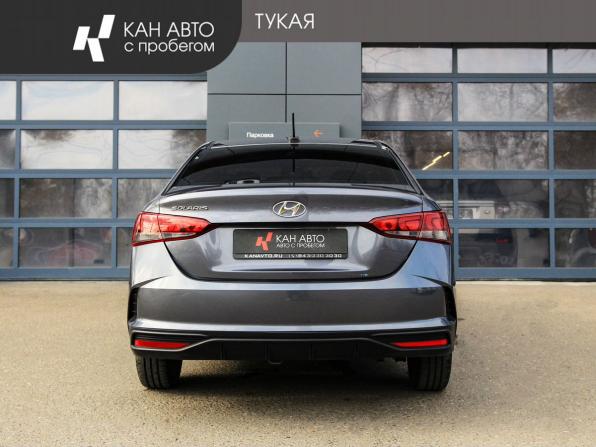 Hyundai Solaris II Рестайлинг с пробегом 2021 года, цена 1 360 000 рублей, 134428 км, седан, Автокод Объявления