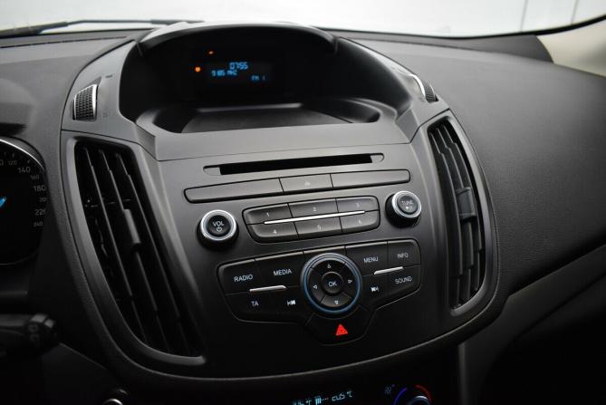 Ford Kuga II Рестайлинг с пробегом 2018 года, цена 1 675 000 рублей, 140486 км, внедорожник, Автокод Объявления