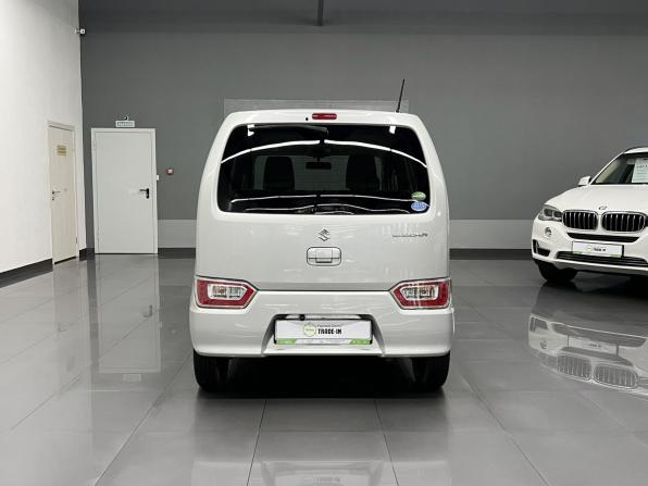Suzuki Wagon R VI с пробегом 2019 года, цена 1 095 000 рублей, 25323 км, хэтчбек, Автокод Объявления
