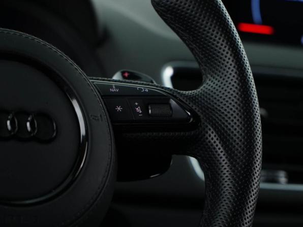 Audi Q3 I (8U) Рестайлинг с пробегом 2015 года, цена 2 145 055 рублей, 123367 км, внедорожник, Автокод Объявления