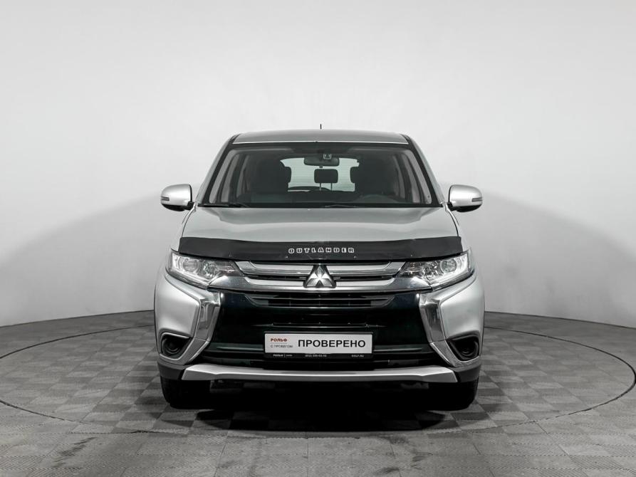 Mitsubishi Outlander III Рестайлинг 2 Санкт-Петербург  - изображение 2