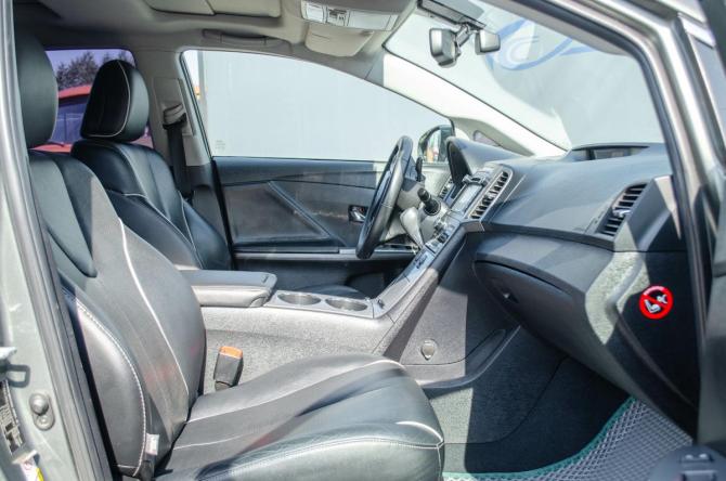 Toyota Venza I Рестайлинг с пробегом 2013 года, цена 2 099 000 рублей, 260000 км, внедорожник, Автокод Объявления