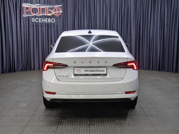 Skoda Octavia IV (A8) с пробегом 2020 года, цена 2 449 000 рублей, 76253 км, лифтбек, Автокод Объявления