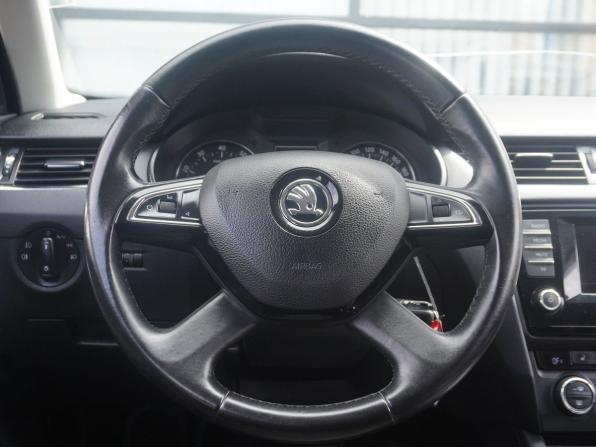 Skoda Octavia III (A7) с пробегом 2014 года, цена 1 843 000 рублей, 250115 км, универсал, Автокод Объявления