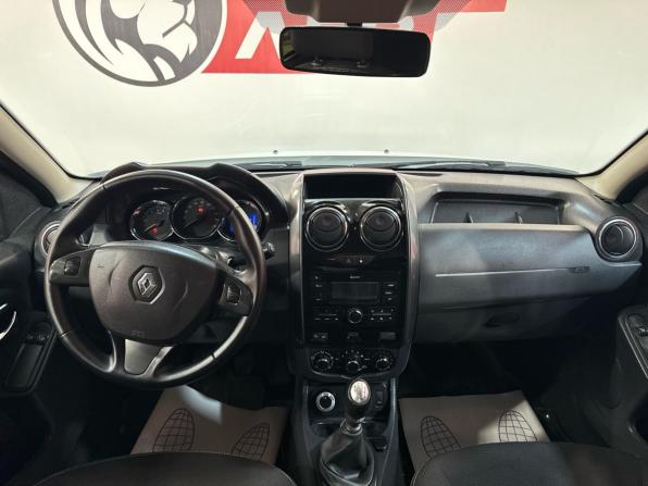 Renault Duster I Рестайлинг с пробегом 2018 года, цена 1 299 000 рублей, 197111 км, внедорожник, Автокод Объявления