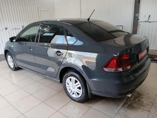 Volkswagen Polo V Рестайлинг с пробегом 2016 года, цена 799 000 рублей, 178000 км, седан, Автокод Объявления