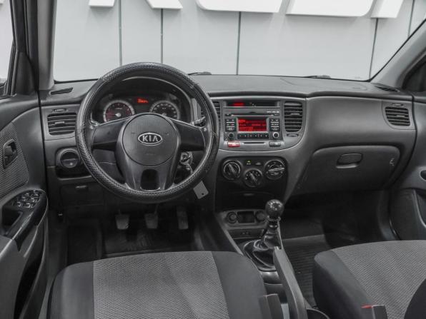 Kia Rio II Рестайлинг с пробегом 2010 года, цена 609 000 рублей, 209634 км, хэтчбек, Автокод Объявления