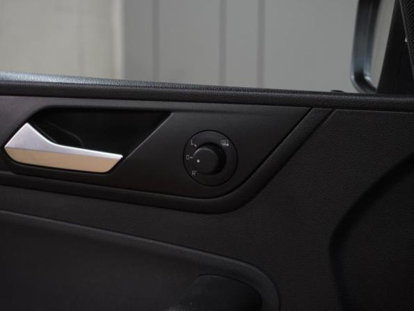 Volkswagen Polo VI с пробегом 2020 года, цена 1 599 000 рублей, 73960 км, лифтбек, Автокод Объявления