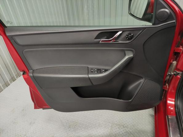 Skoda Rapid I с пробегом 2014 года, цена 895 000 рублей, 139699 км, лифтбек, Автокод Объявления