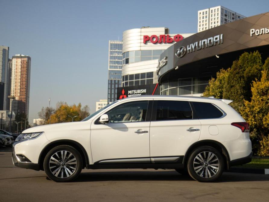 Mitsubishi Outlander III Рестайлинг 3 Москва  - изображение 15