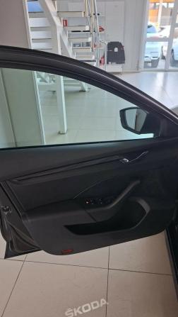 Skoda Octavia IV (A8) с пробегом 2021 года, цена 2 350 000 рублей, 47600 км, лифтбек, Автокод Объявления