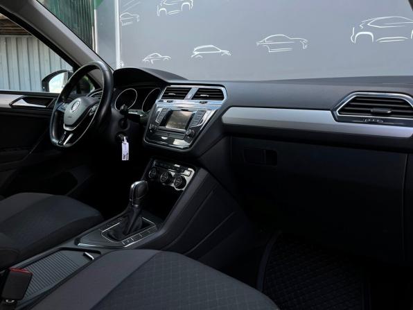 Volkswagen Tiguan II с пробегом 2017 года, цена 1 498 800 рублей, 219735 км, внедорожник, Автокод Объявления
