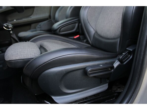 Mini Countryman II с пробегом 2018 года, цена 2 077 000 рублей, 122549 км, offers.body_type.unknown, Автокод Объявления