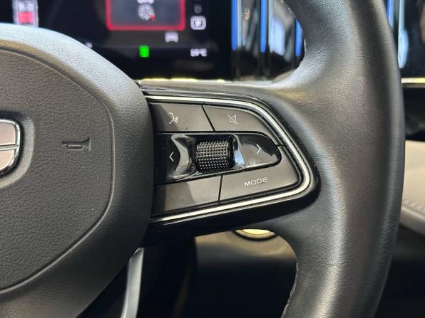 Geely Atlas II с пробегом 2024 года, цена 2 697 000 рублей, 60548 км, внедорожник, Автокод Объявления