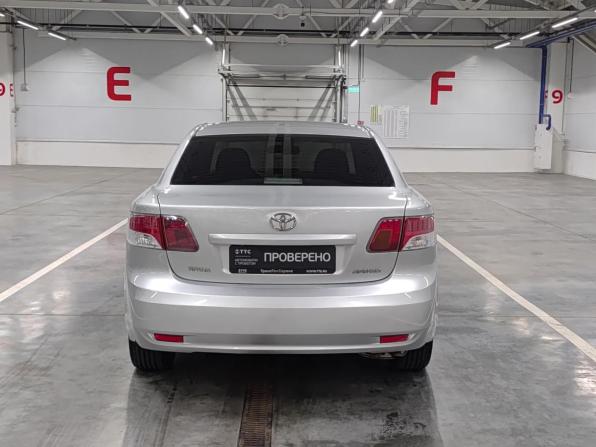 Toyota Avensis III с пробегом 2010 года, цена 965 000 рублей, 275384 км, седан, Автокод Объявления