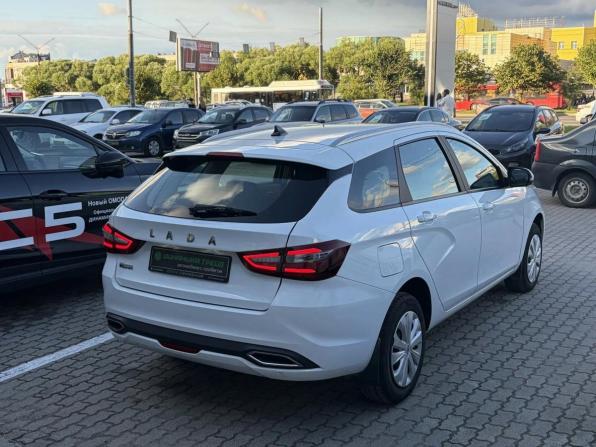 Lada (ВАЗ) Vesta I Рестайлинг (NG) с пробегом 2024 года, цена 1 340 000 рублей, 43292 км, универсал, Автокод Объявления