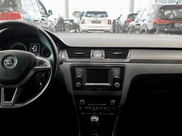 Skoda Rapid I с пробегом 2016 года, цена 1 190 000 рублей, 132359 км, лифтбек, Автокод Объявления