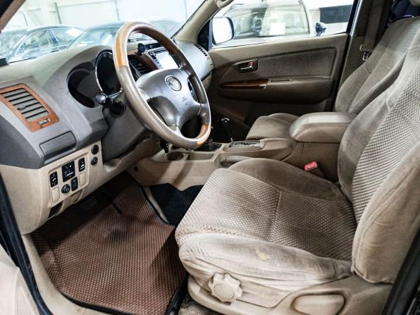 Toyota Fortuner I Рестайлинг с пробегом 2009 года, цена 1 300 000 рублей, 338360 км, внедорожник, Автокод Объявления